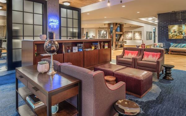 Hampton Inn & Suites Portland Pearl District