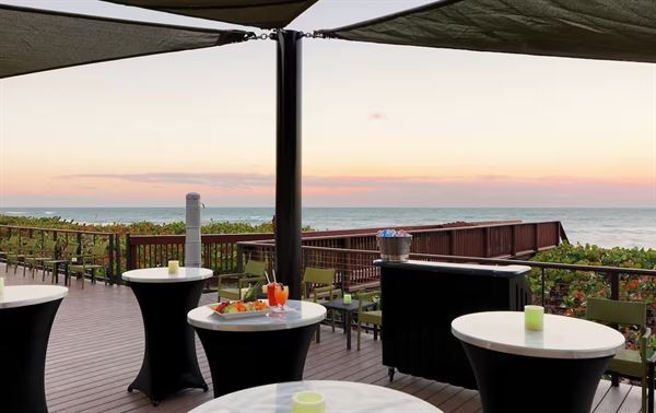 DoubleTree Suites by Hilton Melbourne Beach Oceanfront