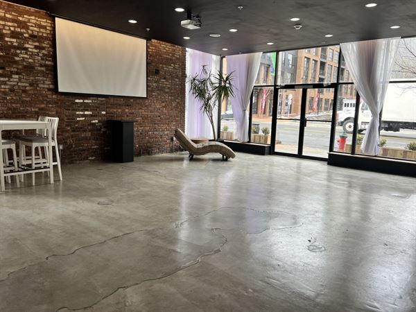 Broad & Eighth - Menta