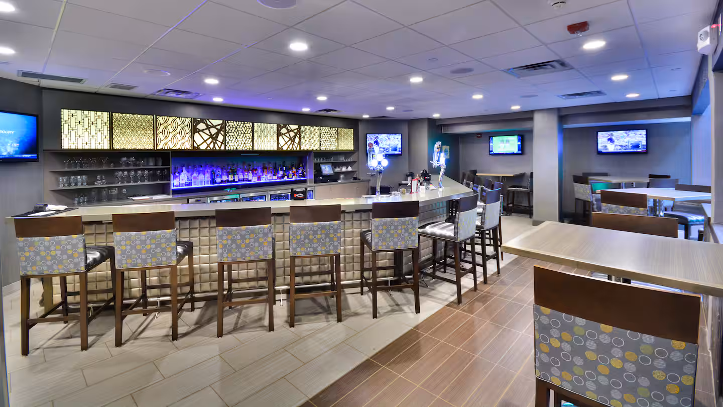 Embassy Suites Denver Stapleton