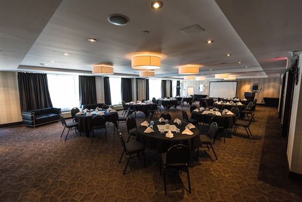 Sandman Hotels & Suites Calgary South