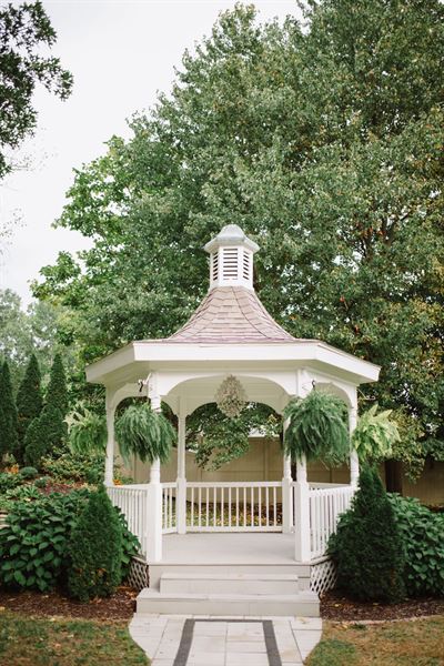 Holland Gardens Banquet Hall