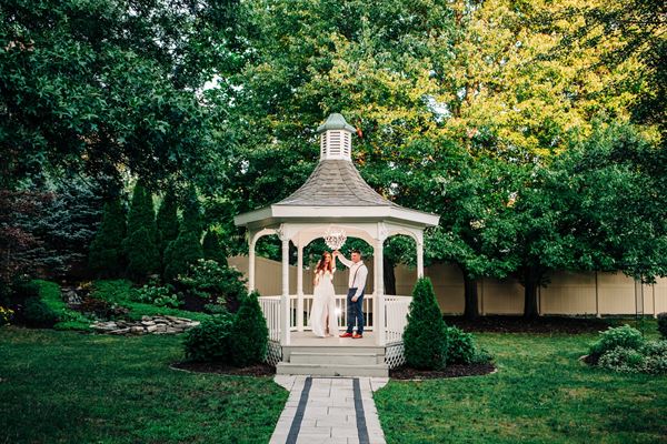Holland Gardens Banquet Hall