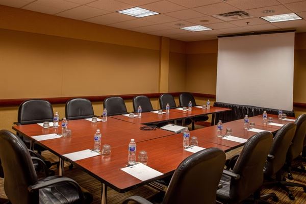 Sheraton Westport Plaza Hotel St. Louis