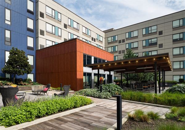 Aloft Seattle Redmond