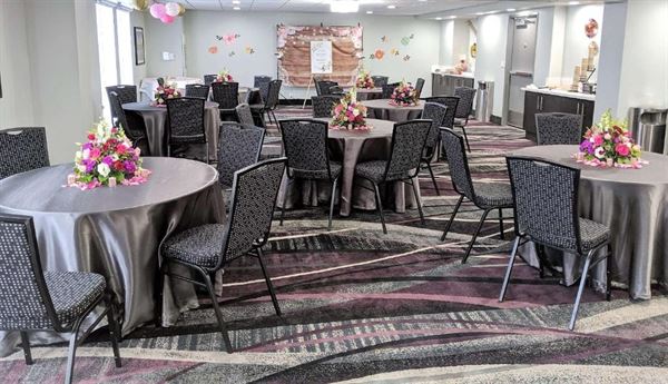 Best Western Plus Commerce Hotel