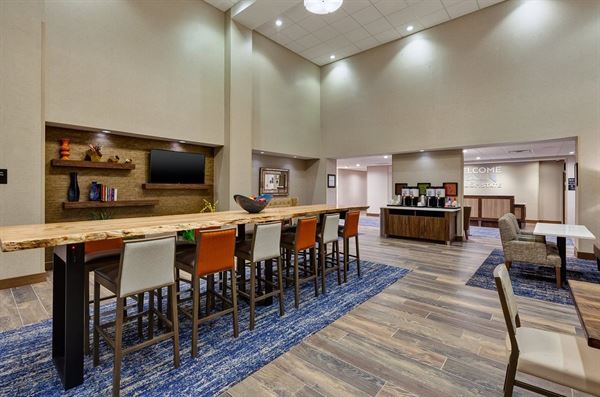 Hampton Inn & Suites Wells