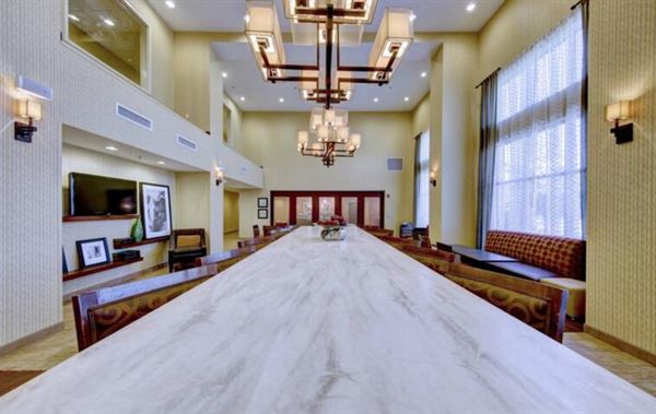 Hampton Inn & Suites Harrisburg/North