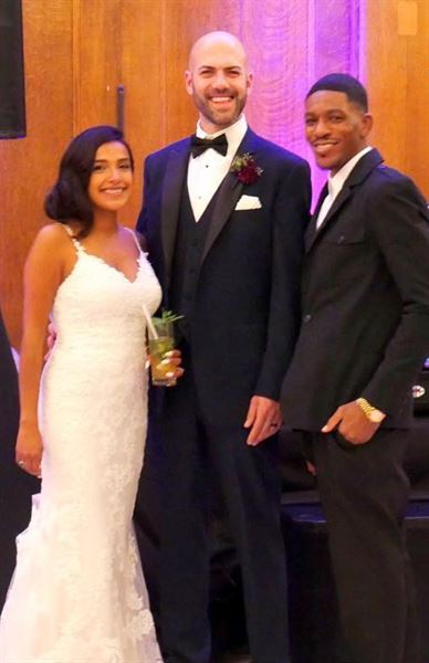 Max 10 Entertainment