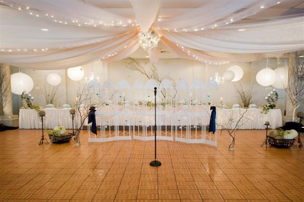 Colonnade Banquet Facility