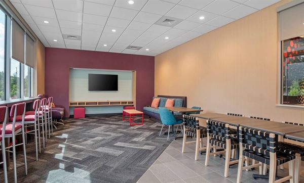 Tru by Hilton Gastonia