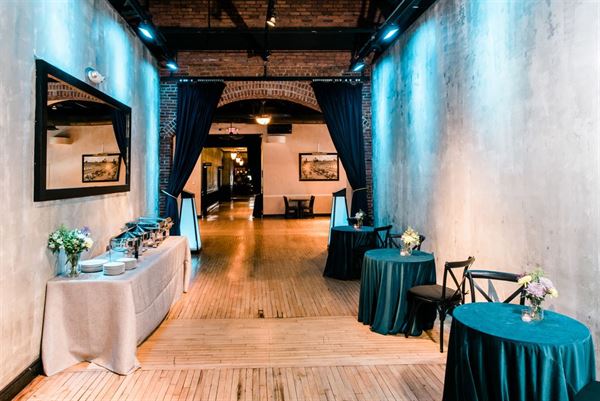 Ned Devine's & Parris