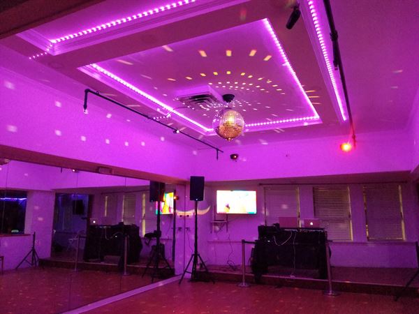 Upper Level Entertainment Hall