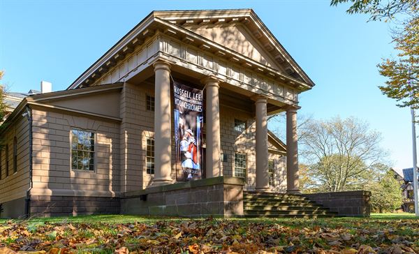 Redwood Library and Athenaeum