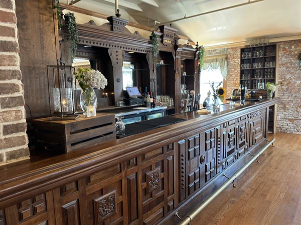 Daniel's Restaurant + Bar