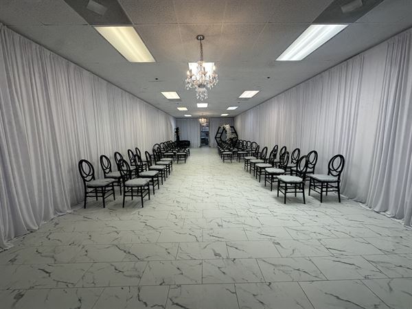 Ever and Ever Wedding Studio