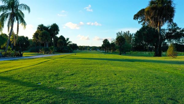 Palm Beach National Golf and Country Club