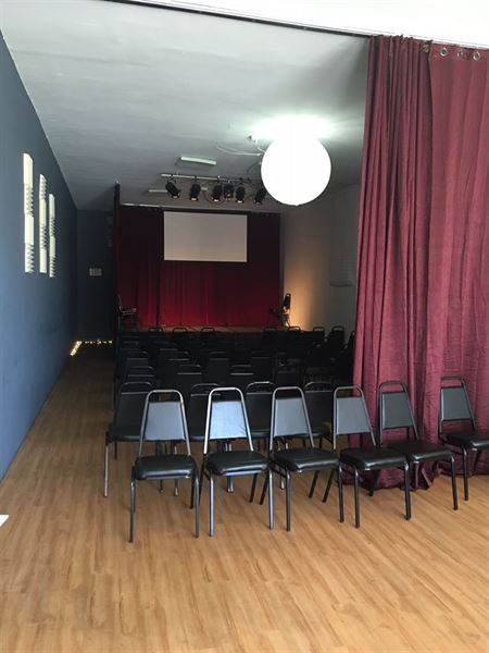 All Out Comedy Theater