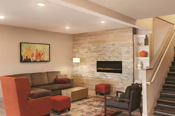 Country Inn & Suites By Carlson, Albert Lea, MN