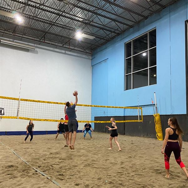 6Pack Indoor Beach Centre