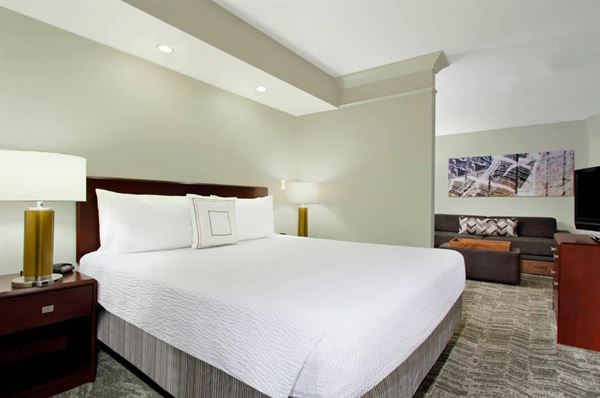 SpringHill Suites Chesapeake Greenbrier