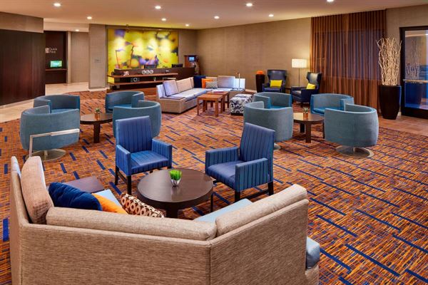 Courtyard Vallejo Napa Valley