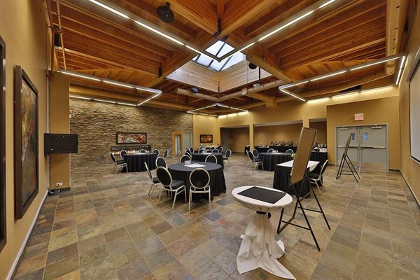 Edmonton Hotel & Convention Centre