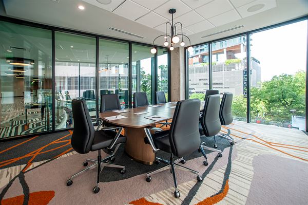 Cambria Hotel Austin Downtown