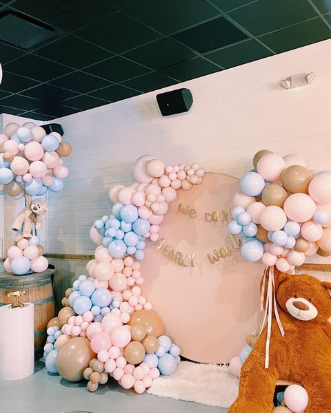 Fire Island Vines on Main St.