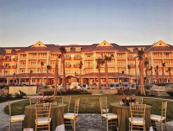 Charleston Harbor Resort & Marina