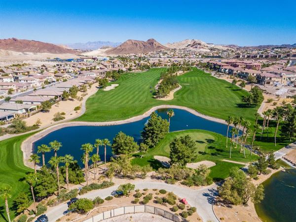 The Pavilion at Chimera Golf Club