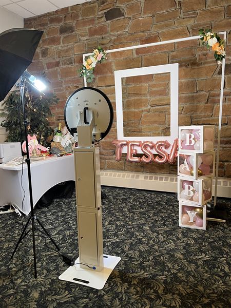 Lavish & Co. Studios