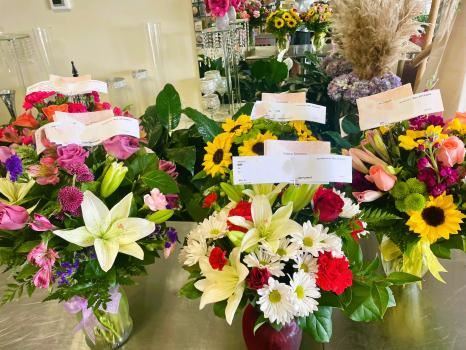 Hamiltons Florist St. Petersburg