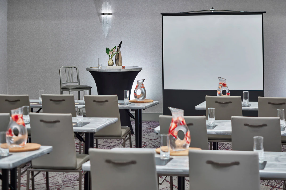 The Del Monte Lodge Renaissance Rochester Hotel & Spa