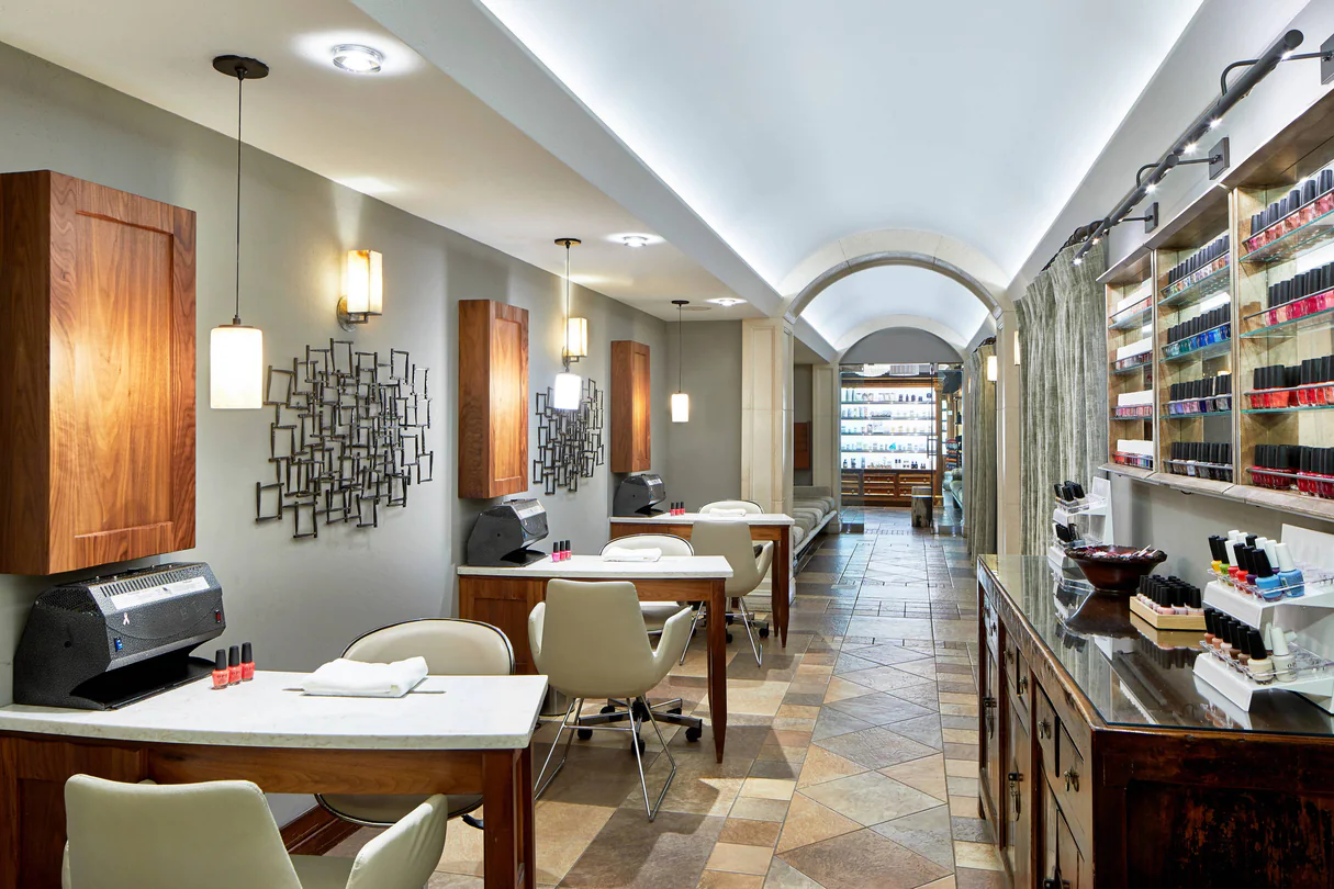 The Del Monte Lodge Renaissance Rochester Hotel & Spa