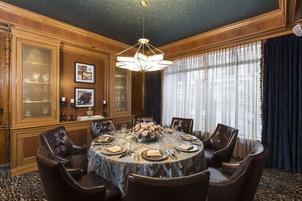 Marble Room Steaks & Raw Bar