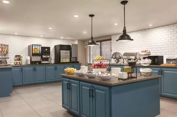 Country Inn & Suites By Carlson, Williamsburg East (Busch Gardens), VA