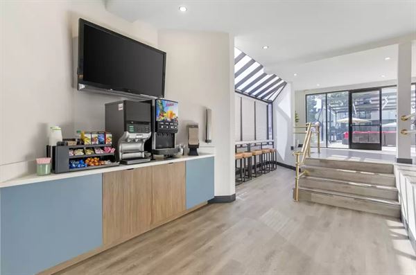 Comfort Inn & Suites Irvine Spectrum