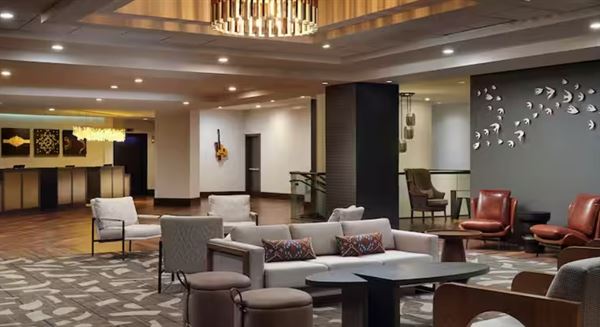 DoubleTree by Hilton Hotel Nashville Downtown