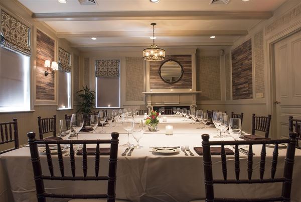 Circa 1886 Restaurant