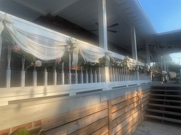 Serendipity Wedding Farmhouse (& Events)