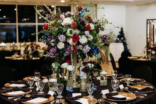 Simply Chic Soirées