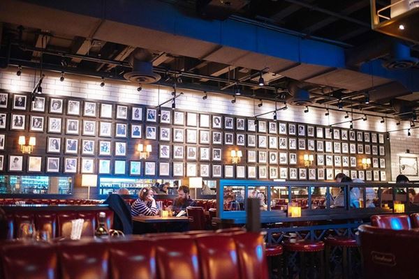 Browns Socialhouse QE Theatre