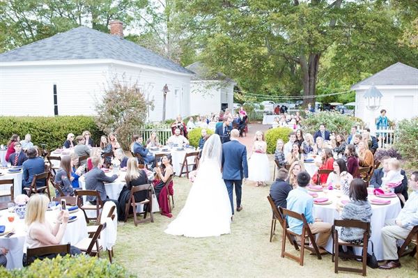 The Bailey-Tebault House