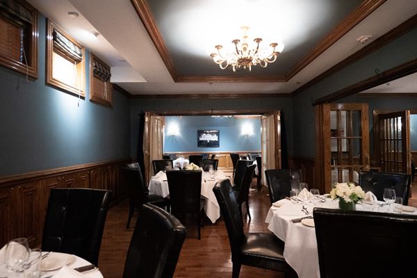 Bobby Van's Grill - New York Ave.