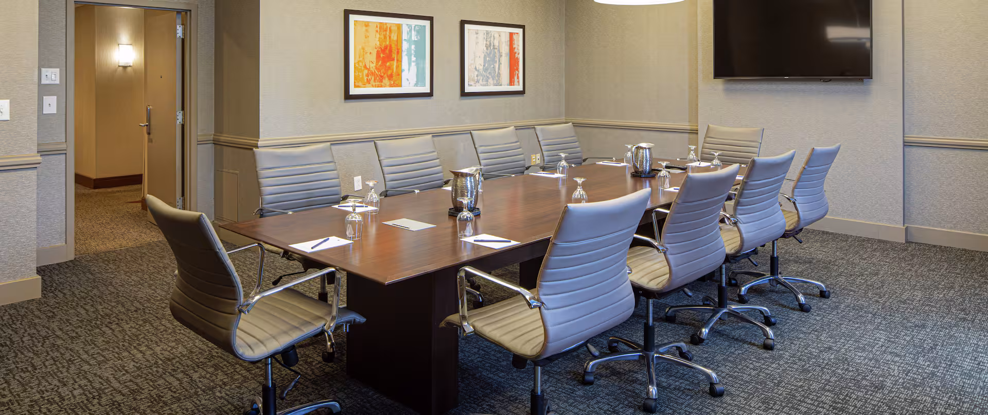 Doubletree by Hilton Pittsburgh Green Tree