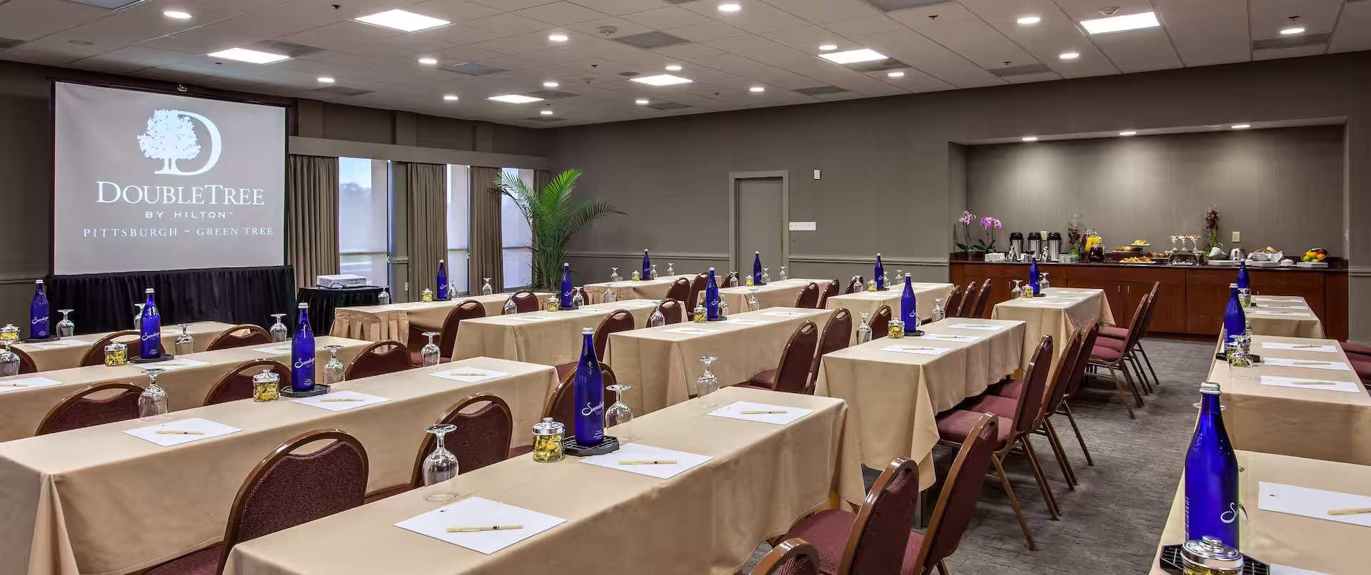 Doubletree by Hilton Pittsburgh Green Tree