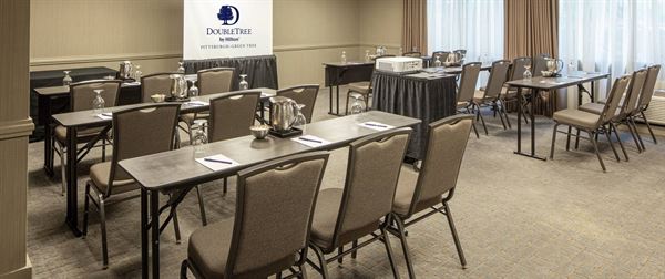 Doubletree by Hilton Pittsburgh Green Tree