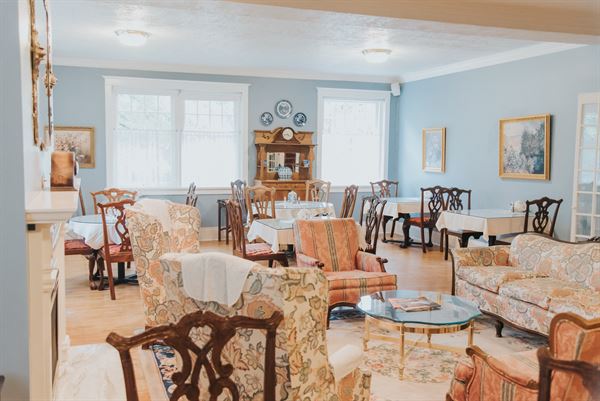 Old Rock Church Bed and Breakfast