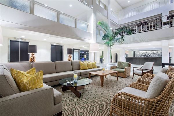 Farmer's Table & The Wyndham Boca